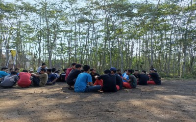 Santriwan dan Santriwati Bergembira Mengikuti Outbond Santri