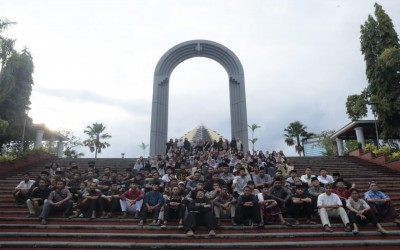 MA Miftahunnajah Sleman Gelar Rihlah ke Masjid Kampus UGM, Para Santri Merasakan Semangat Ramadhan yang Baru