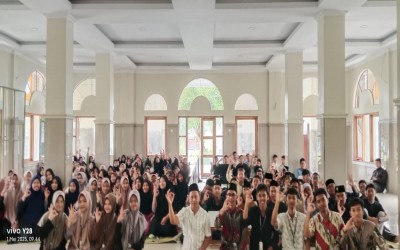 MA Miftahunnajah Selenggarakan Talkshow Lingkungan : Dari Masalah Menjadi Berkah