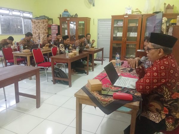 Pesan Pembina Yayasan untuk Pengurus Miftahunnajah: Rawat Ukhuwah, Perbaiki Hubungan dengan Allah, Kelola Perbedaan dengan Produktif
