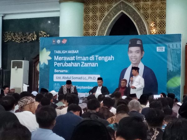 184 Santri dan Asatiz MA Miftahunnajah Belajar Merawat Iman Bersama Ustaz Abdul Somad